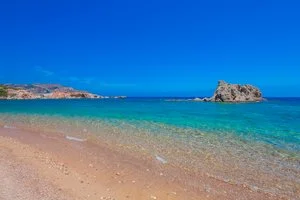 La spiaggia di Votsalakia