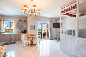 Villa con idromassaggio esterno