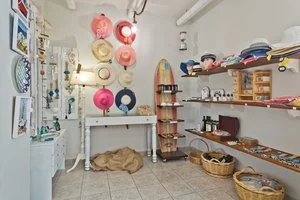 POPI STUDIOS – Lefkos