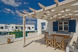 POPI STUDIOS – Lefkos