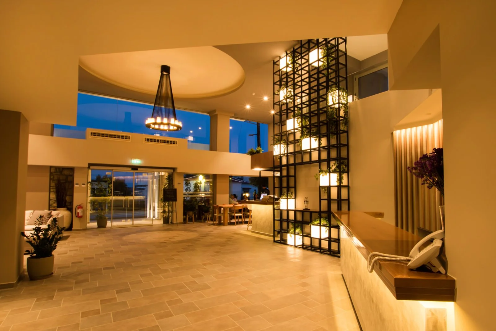 Parasol Luxury Hotel & Suites Parasol Luxury Hotel & Suites