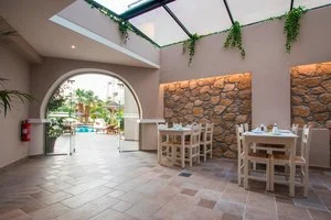 PARASOL LUXURY HOTEL & SUITES – Scarpanto