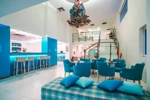 lobby bar