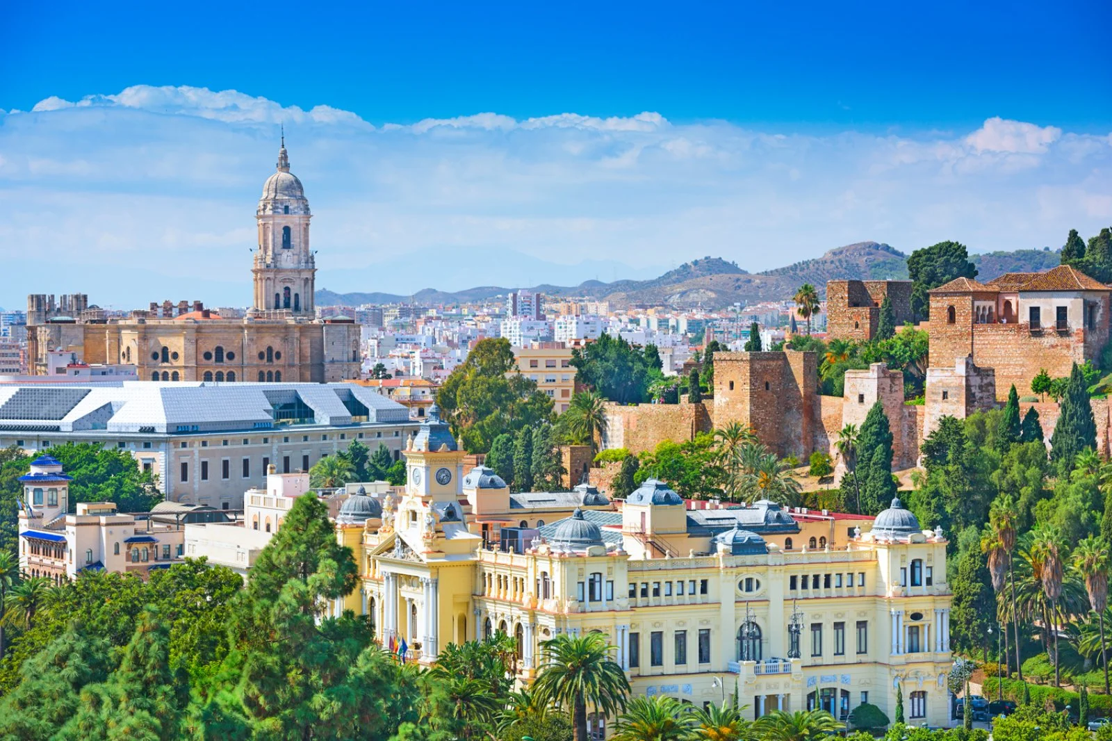 Granada/Malaga/Torremolinos (140 km)