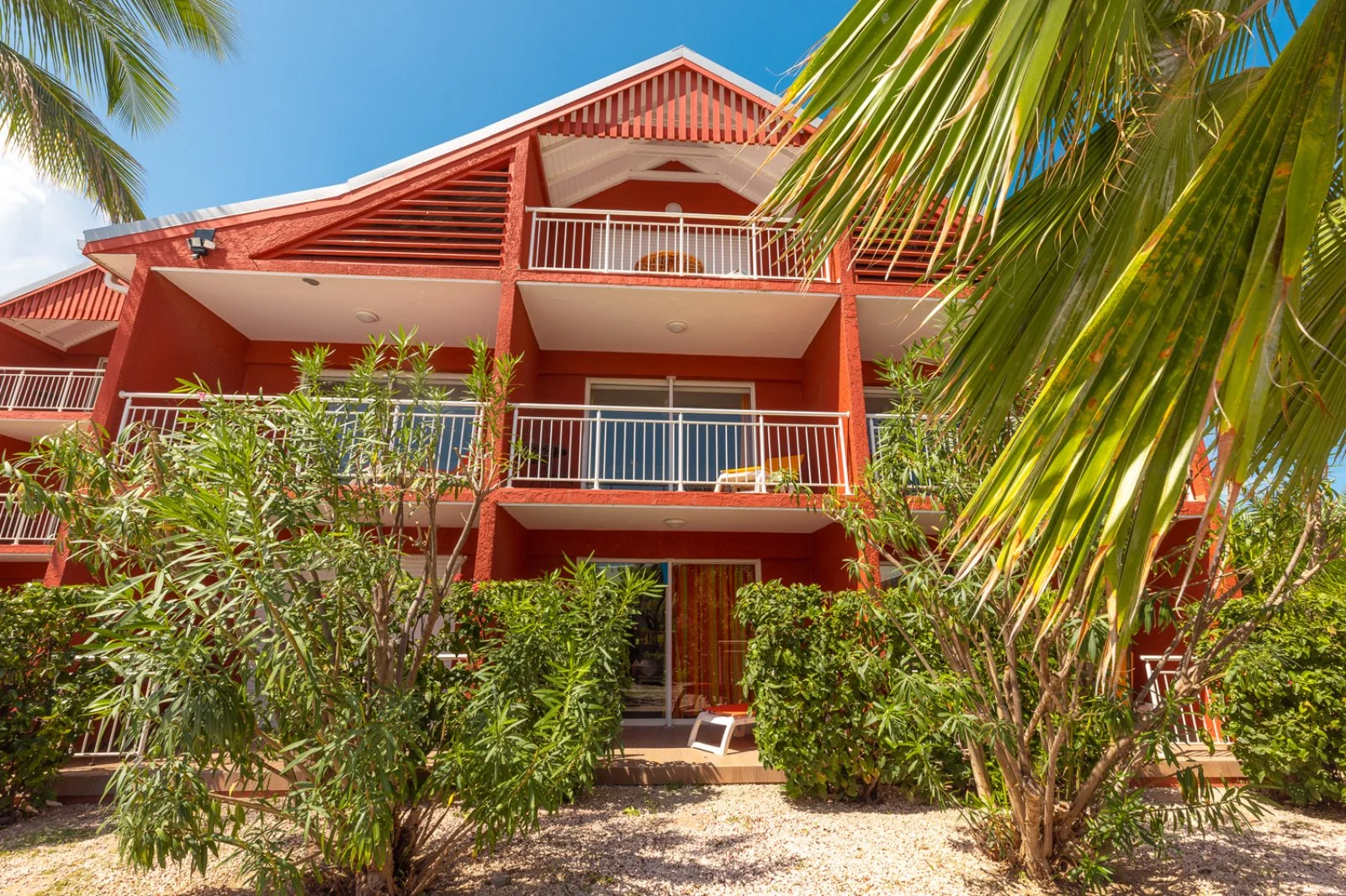 Palm Court Residence & Hotel 