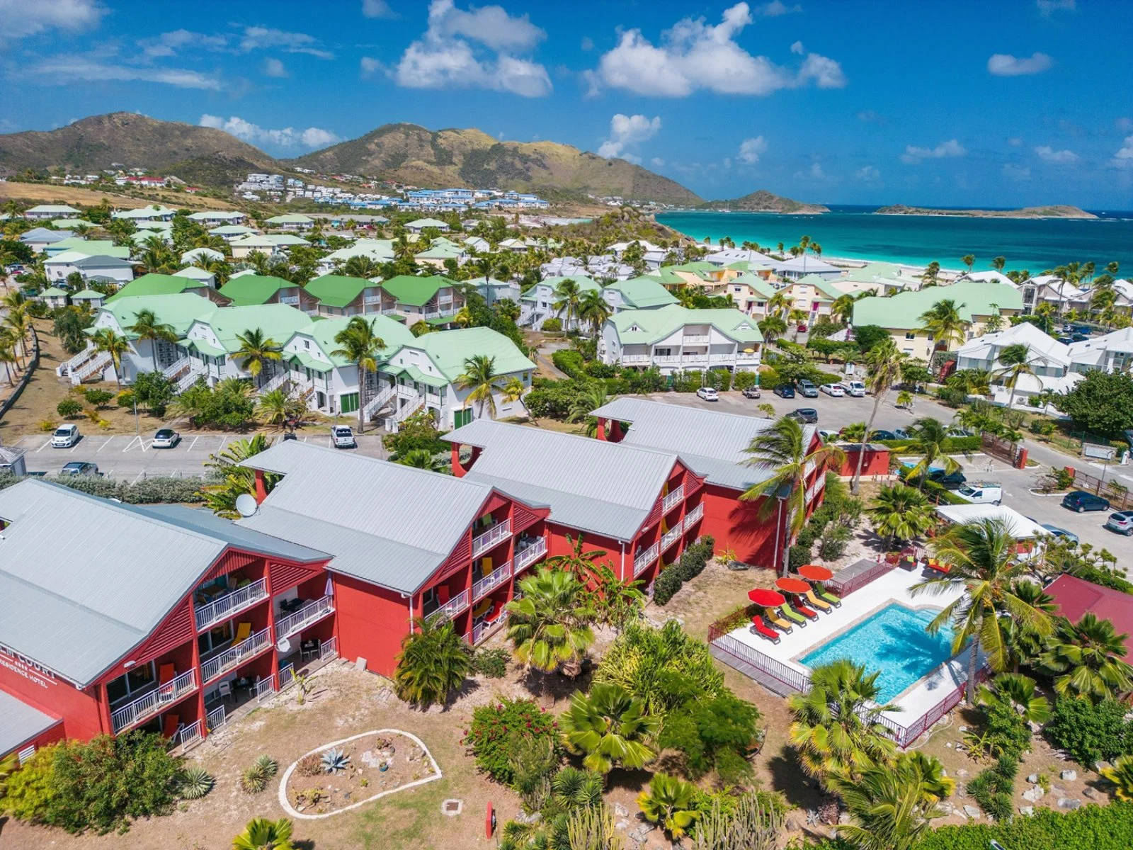 Palm Court Residence & Hotel 