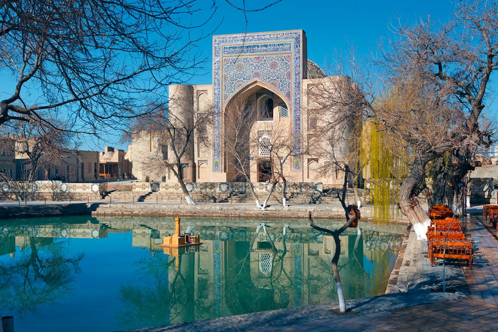 Khiva/Urgench/Bukhara (35 km) - immagine 1 di 2