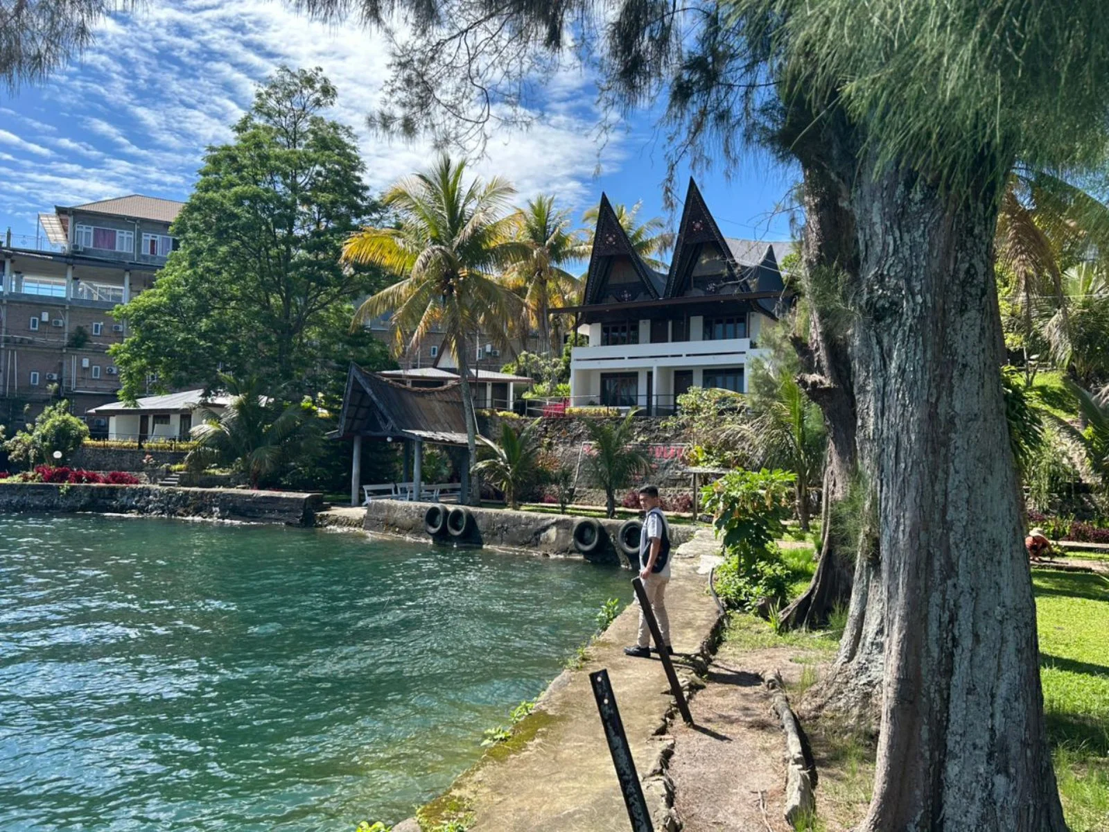 Samosir - immagine 1 di 2