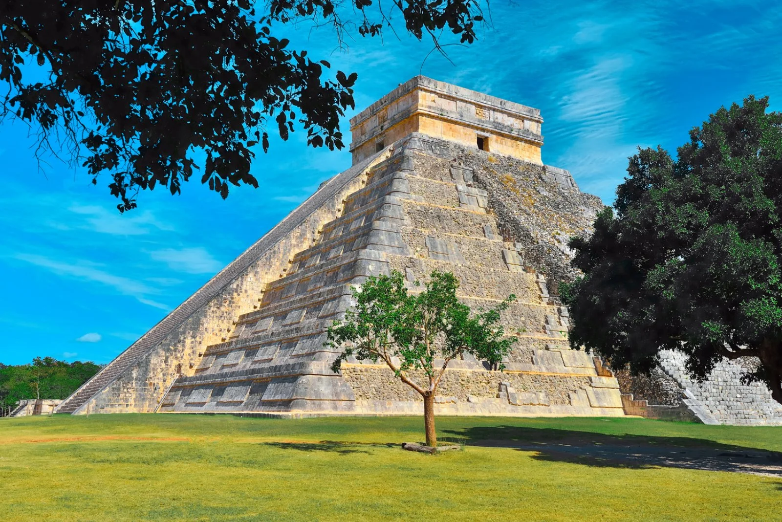 2° giorno: Cancun - Cenote Saamal - Hacinda Selva Maya - Chichen Itza – Merida (circa 324 km) - immagine 1 di 8