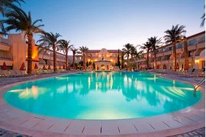 NAPA PLAZA – Cipro