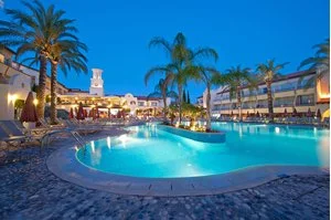 NAPA PLAZA – Cipro
