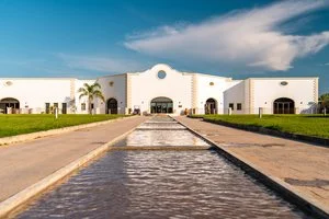 ALPISELECT ACAYA GOLF RESORT & SPA – Acaya
