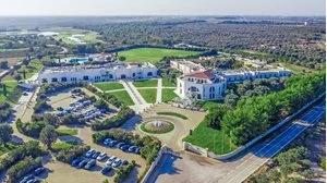 ALPISELECT ACAYA GOLF RESORT & SPA – Acaya