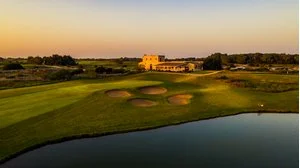 ALPISELECT ACAYA GOLF RESORT & SPA – Acaya