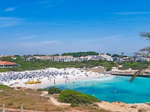 La spiaggia di Cala'n Bosch