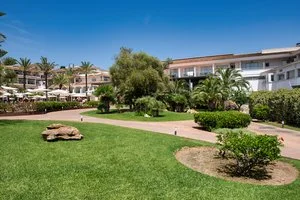 ALPICLUB FERGUS CLUB FONT DE SA CALA BEACH – sa Font de sa Cala