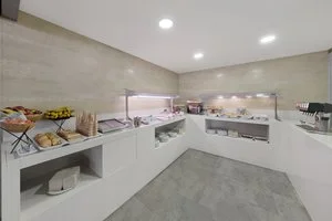 ALPISELECT OCCIDENTAL CALA VINAS – Cala Vinyes