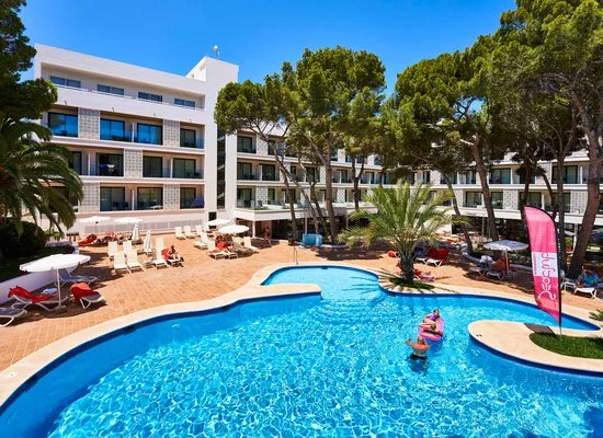 SEACLUB HOTEL & SPA S'ENTRADOR PLAYA – Cala Agulla