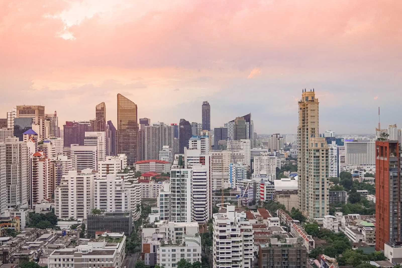 Pre Night/Radisson Blu Plaza  Pre Night/Radisson Blu Plaza