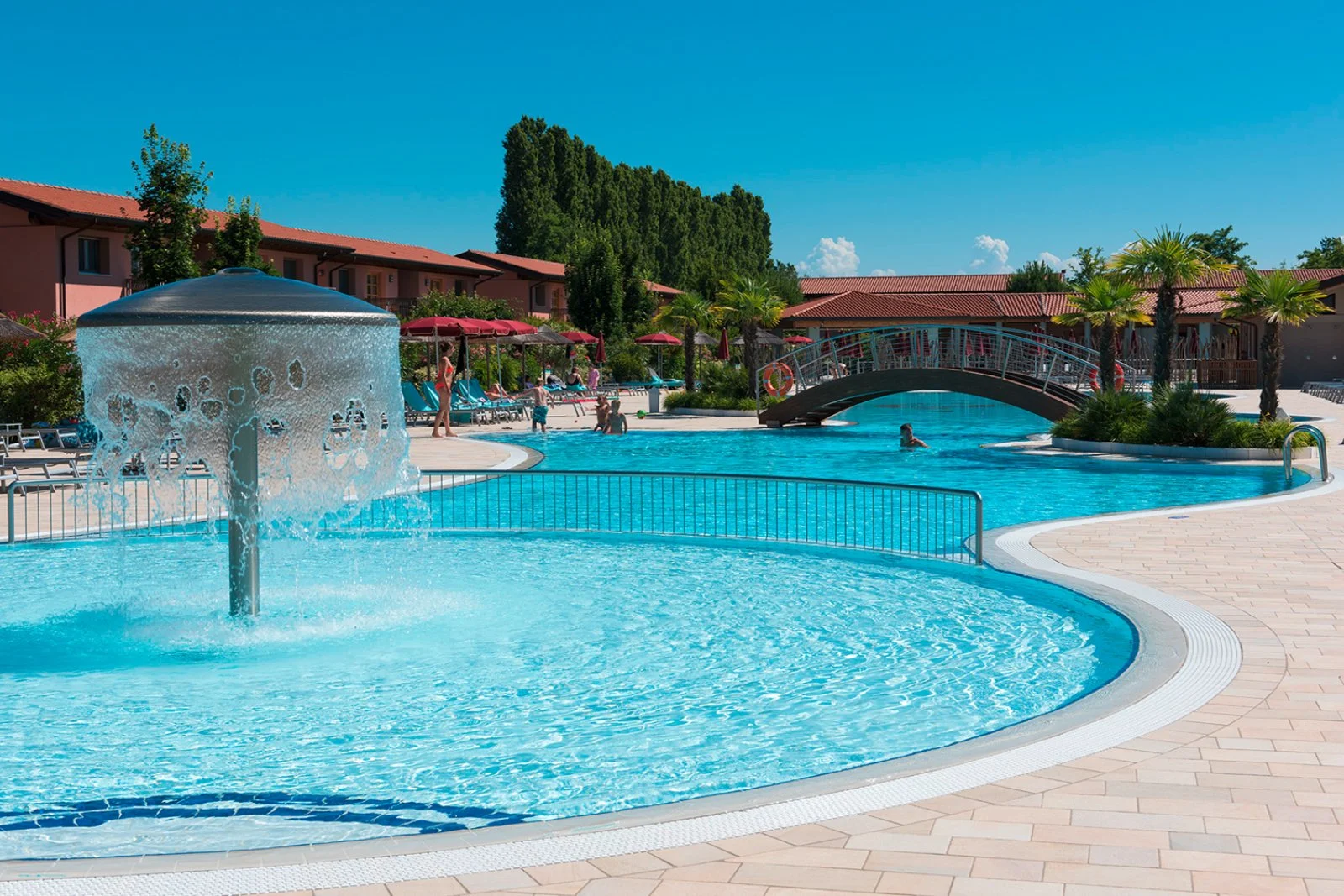 Green Village Eco Resort 