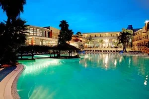 ALPISELECT VILLAGGIO ESPERIA PALACE – Lido Marini