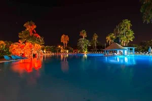 ALPISELECT VILLAGGIO ESPERIA PALACE – Lido Marini