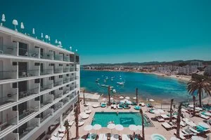 AMARE BEACH HOTEL IBIZA – Cala de Bou
