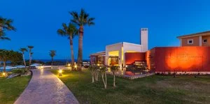 INSOTEL PUNTA PRIMA PRESTIGE SUITES & SPA – Sant lluis