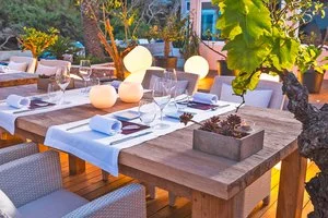 HOTEL TAHITI – Es Pujols