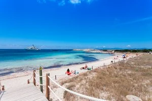 ROCA PLANA – Es Pujols