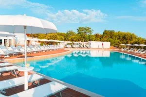 SEARESORT TORRE CINTOLA GREENBLU SEA EMOTIONS – Monopoli