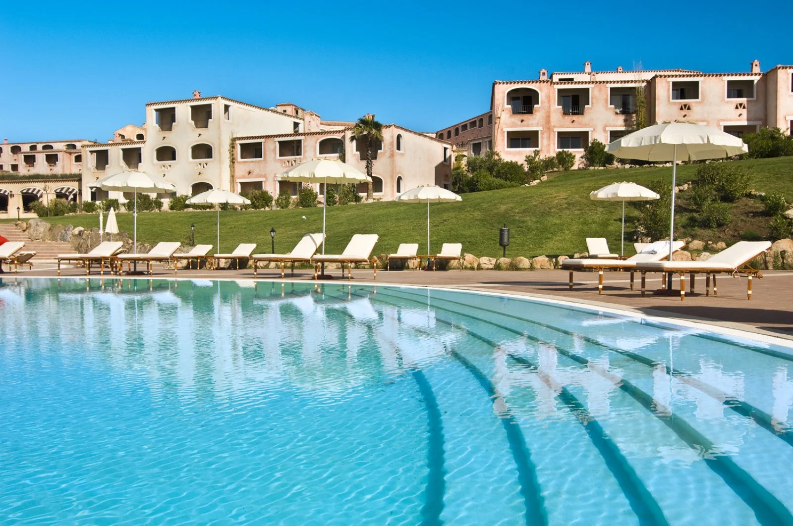 Colonna Resort  Colonna Resort