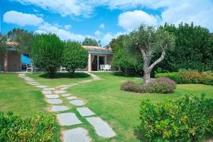 SEARESORT GARDEN BEACH HOTEL & RESORT – Castiadas