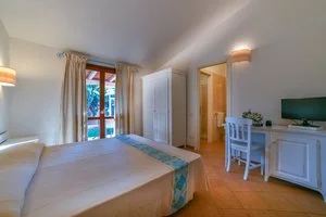SEARESORT GARDEN BEACH HOTEL & RESORT – Castiadas