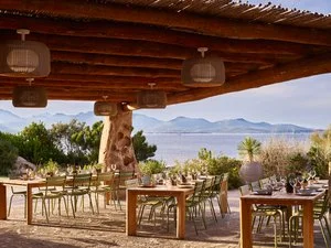 SEARESORT VRETREATS CALA CUNCHEDDI – Murta maria
