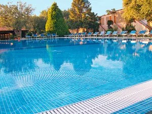 VILLAGGIO L'OLIVARA HOTEL – Gasponi