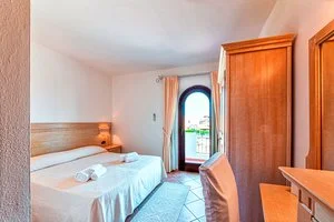 HOTEL IL FARO DI MOLARA – Loiri Porto San Paolo