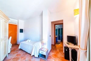 HOTEL IL FARO DI MOLARA – Loiri Porto San Paolo
