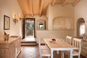 IL GIARDINO DEGLI OLEANDRI – Poltu Quatu