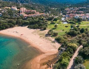IL GIARDINO DEGLI OLEANDRI – Poltu Quatu