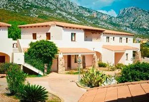 CLUB ESSE CALA GONONE – Cala Gonone