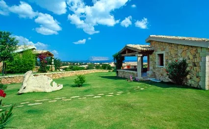 RESIDENCE MIRIACHEDDU – San Teodoro