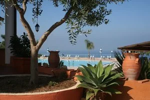 SANTA MONICA HOTEL RESIDENCE – San Nicolò