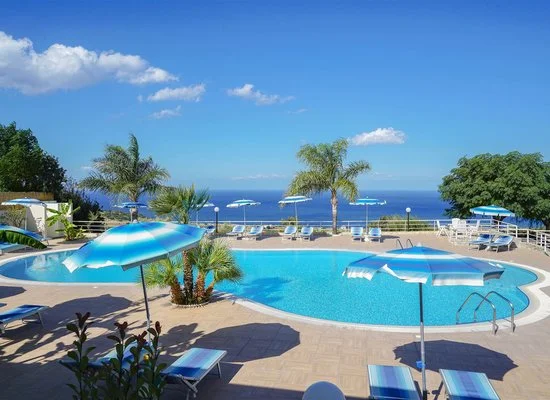 SANTA MONICA HOTEL RESIDENCE – San Nicolò