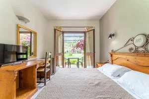 HORSE COUNTRY RESORT HOTEL – Arborea