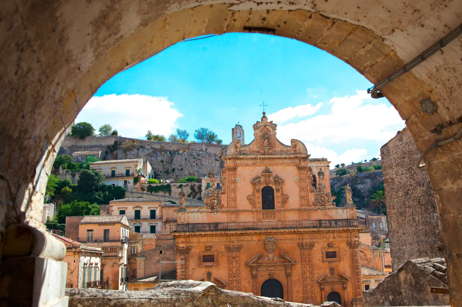 5° giorno: Chiaramonte Gulfi - Vittoria - Scoglitti - Punta Secca