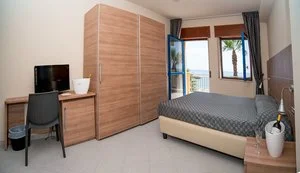 ELIHOTEL – Sant'Alessio Siculo