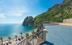 ELIHOTEL – Sant'Alessio Siculo
