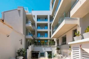 HOTEL ALBATROS BEACH – Letojanni