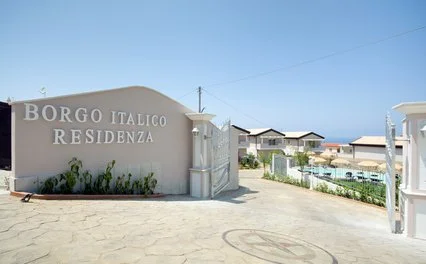 RESIDENZA BORGO ITALICO – Brivadi